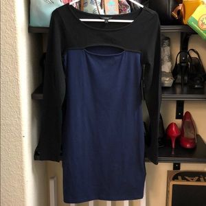Long sleeve Guess dress